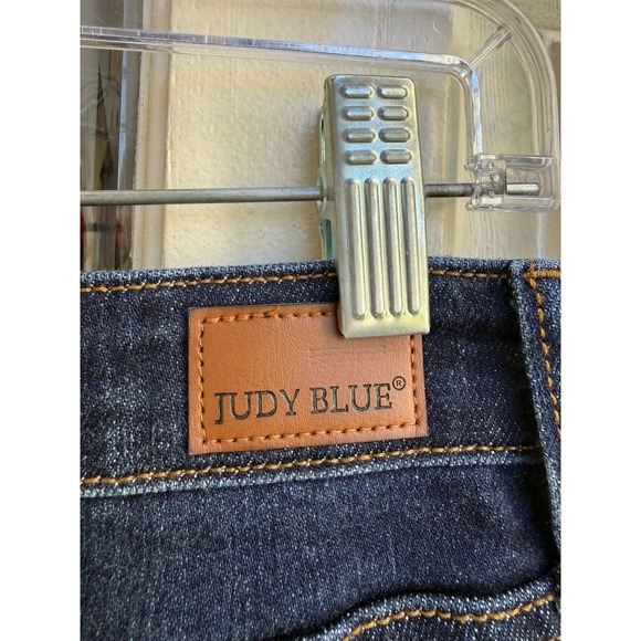 Judy Blue Wide Leg High Rise Dark Wash Raw Hem Jeans Women's Size 13/31 - Picture 3 of 5